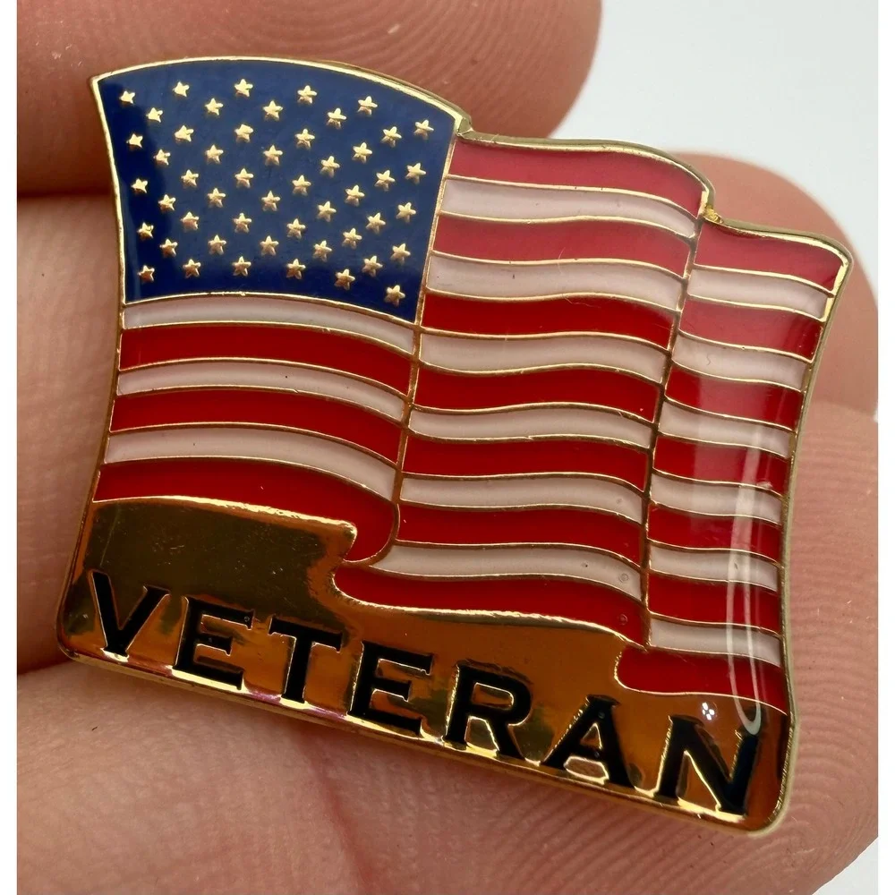 United States Veteran Lapel Pin Set 3pc American Flag Saluting Soldier Enamel